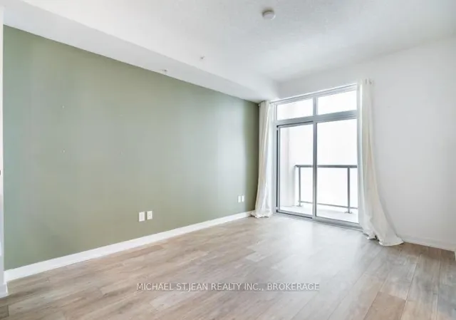 Additional image 14 of 81 Robinson St Unit 503