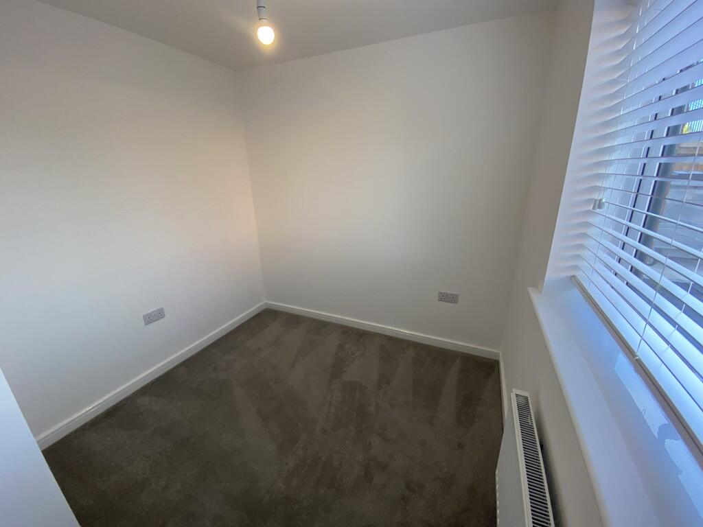 Additional image 6 of Aston Avenue, Shirley