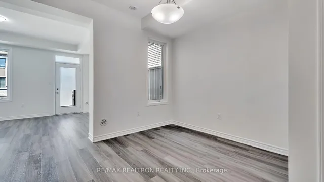 Additional image 19 of 17 Melmar St