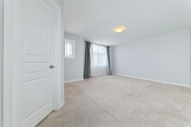 Additional image 19 of 94 Charleswood Cres