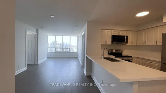 Additional image 12 of 25 Greenview Ave Unit 2526