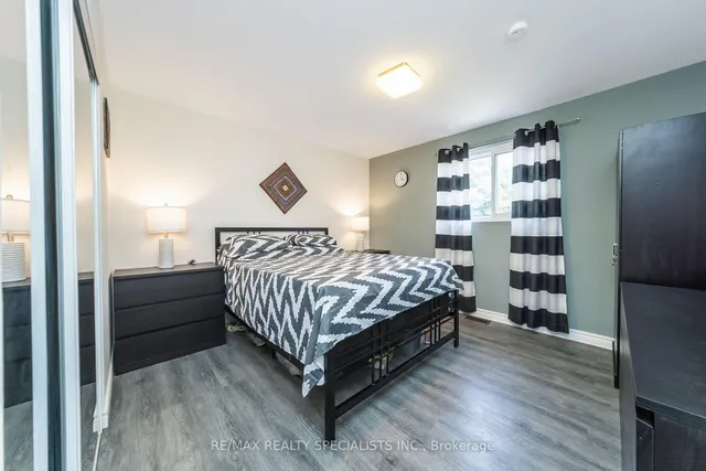 Additional image 17 of 6 Griselda Crt