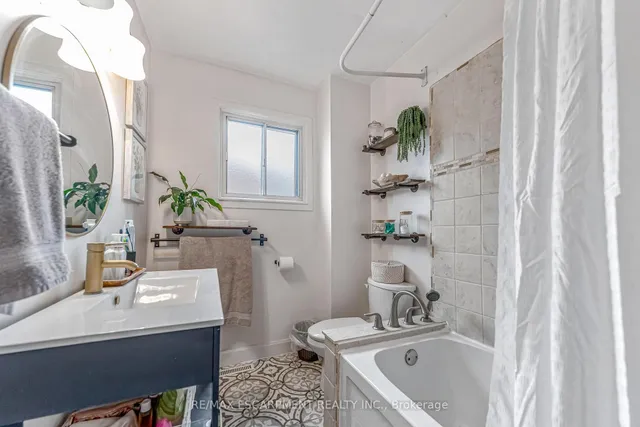 Additional image 21 of 588 Cochrane Rd