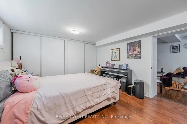 Additional image 7 of 54 Medley Cres