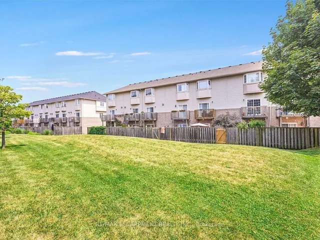 Additional image 37 of 5080 Fairview St Unit 15