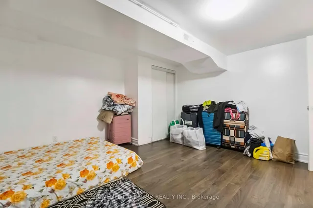 Additional image 38 of 260 Chine Dr