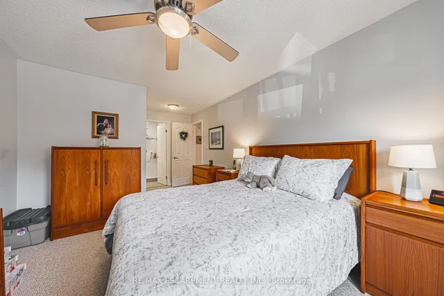 Additional image 22 of 3050 Pinemeadow Dr Unit 6