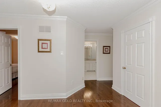 Additional image 44 of 25 Red Cedar Cres