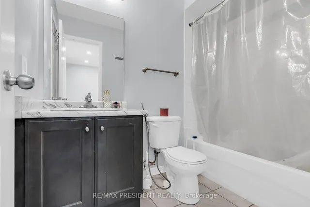 Additional image 24 of 971 Francine Cres