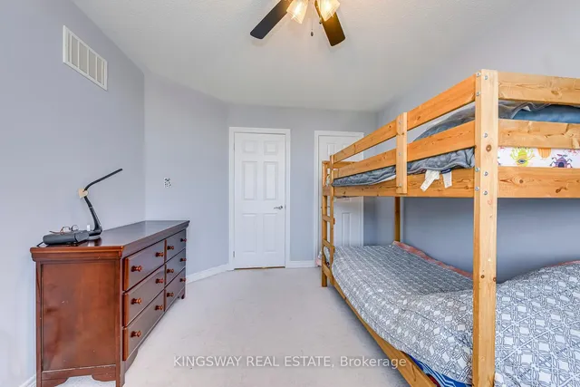 Additional image 35 of 423 Cedric Terr