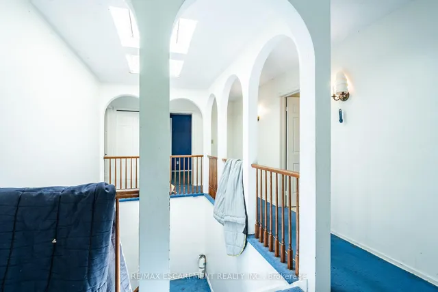 Additional image 24 of 6746 Appleby Line