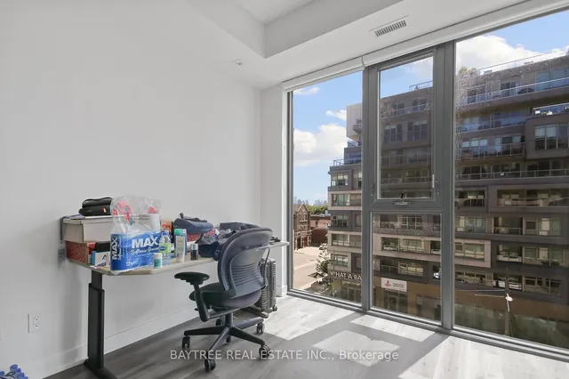 Additional image 6 of 840 St Clair Ave Unit 613