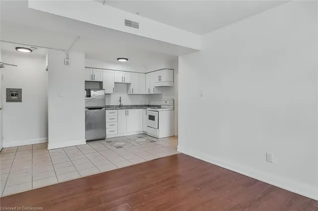 Additional image 6 of 897 Barton St