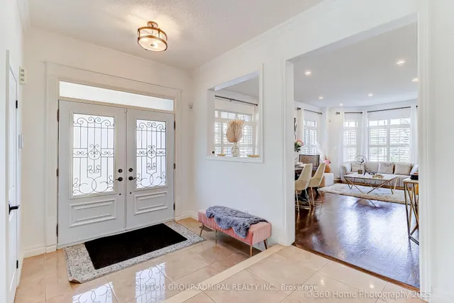 Additional image 8 of 1065 Woodward Ave