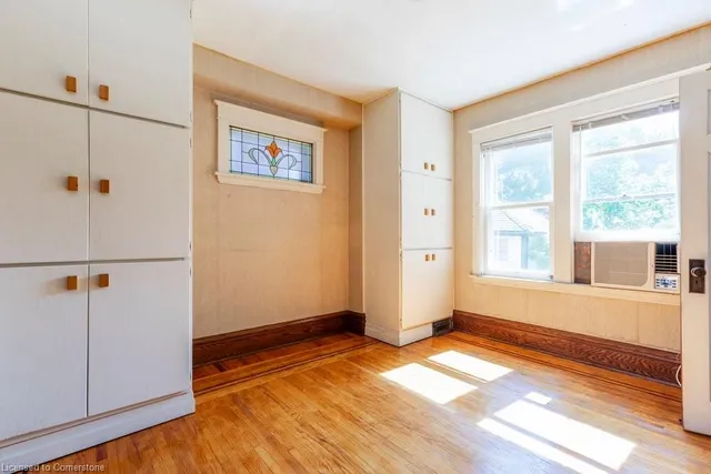 Additional image 17 of 497 Dundurn St