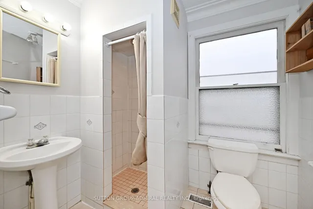 Additional image 9 of 43 Bristol Ave