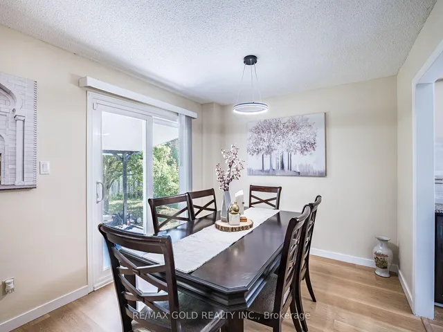 Additional image 9 of 33 St. Emilion Way