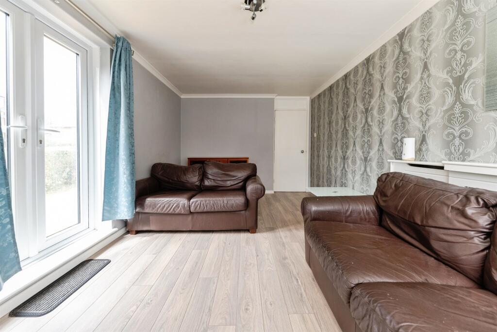 Additional image 3 of Upperfield Road, Welwyn Garden City