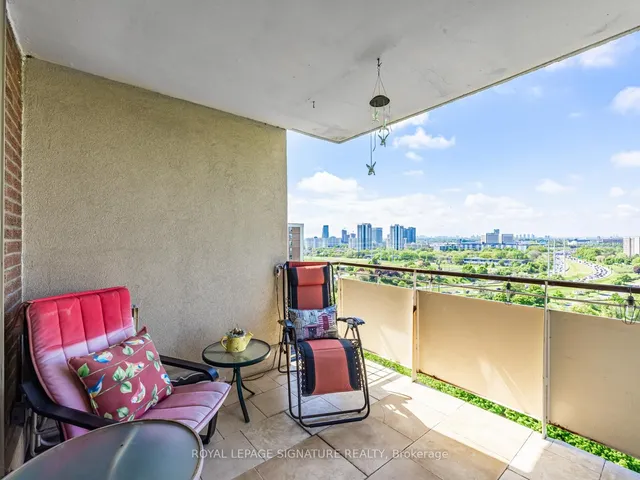 Additional image 36 of 60 Pavane Linkway Unit 1914