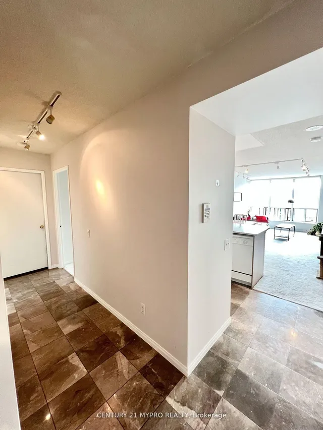 Additional image 8 of 750 Bay St Unit 3203