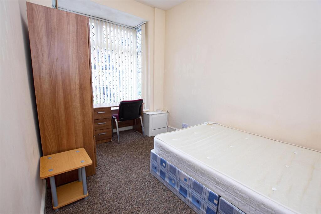 Additional image 5 of Gleave Road, Selly Oak, Birmingham, West Midlands, B29