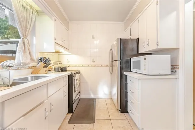 Additional image 8 of 1021 Falgarwood Dr