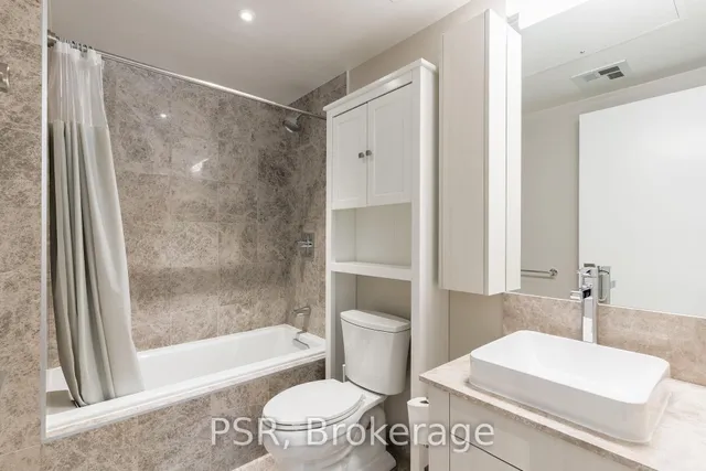 Additional image 22 of 3018 Yonge St Unit 311