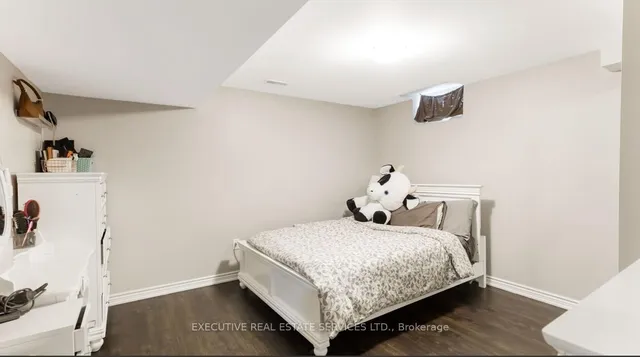 Additional image 35 of 28 Merrybrook Tr