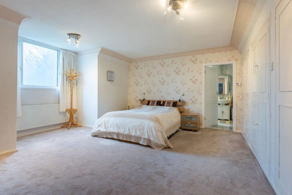 Additional image 18 of Linthurst Road, Blackwell, B60
