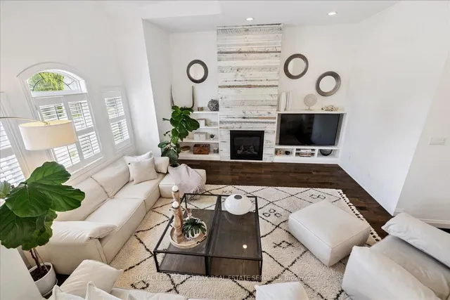 Additional image 18 of 61 Niska Dr