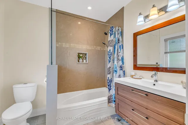 Additional image 26 of 27 Caronport Cres