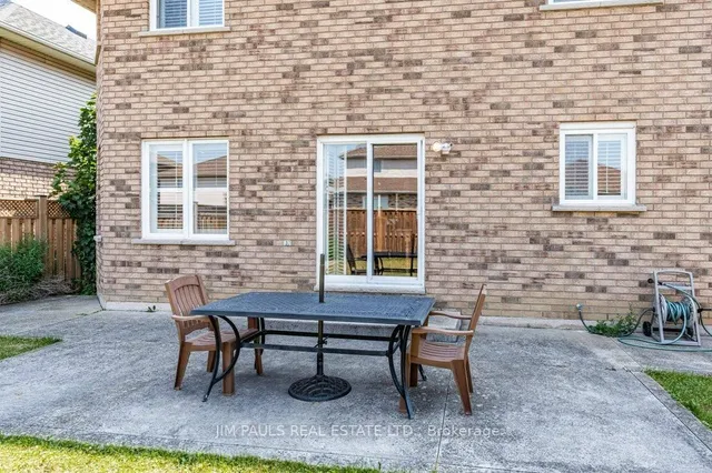 Additional image 39 of 66 Foxtrot Dr