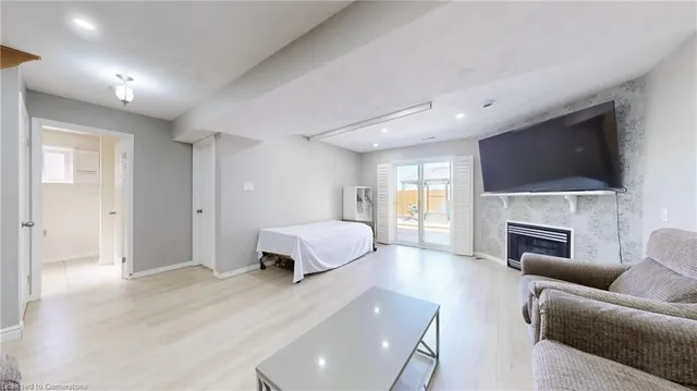 Additional image 14 of 183 Alderlea Ave