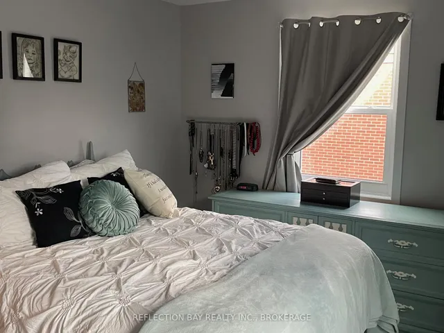 Additional image 22 of 5 Applewood Ave Unit 8