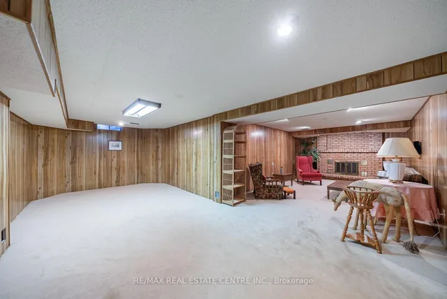 Additional image 41 of 116 Kenpark Ave