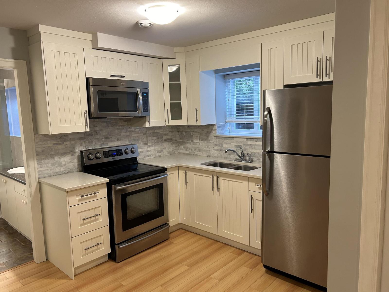 8213 211 STREET|Langley, British Columbia V2Y0E4