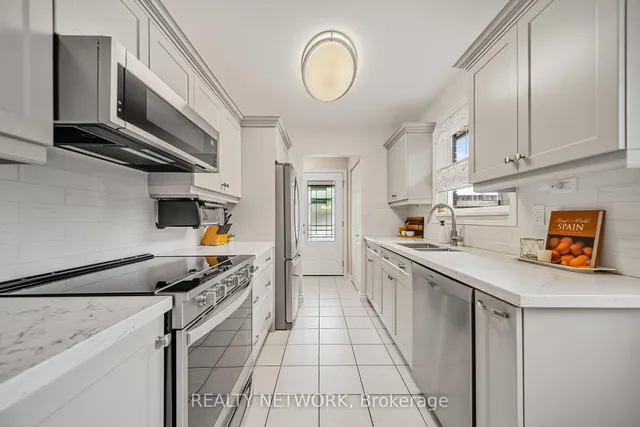 Additional image 9 of 320 East 24th St