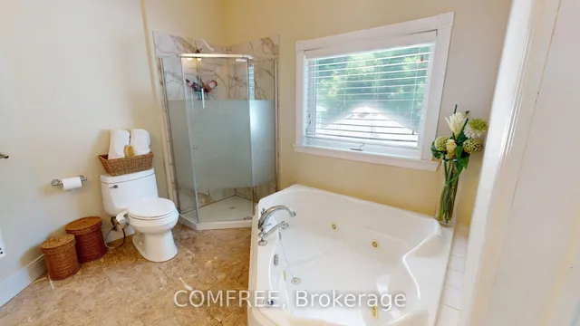 Additional image 19 of 11022 Fifth Line