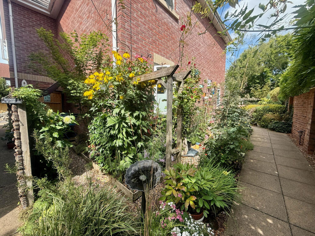 Additional image 10 of Mayfield Close, Glastonbury, Somerset