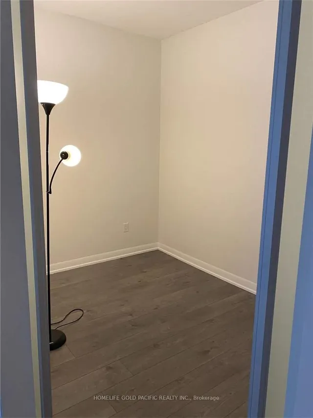 Additional image 7 of 375 King St Unit 1906