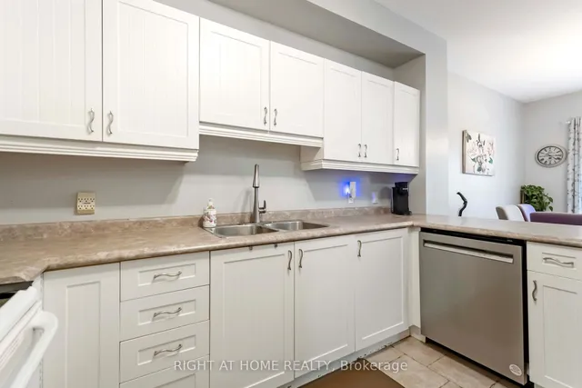 Additional image 13 of 1085 Harrogate Dr Unit 35