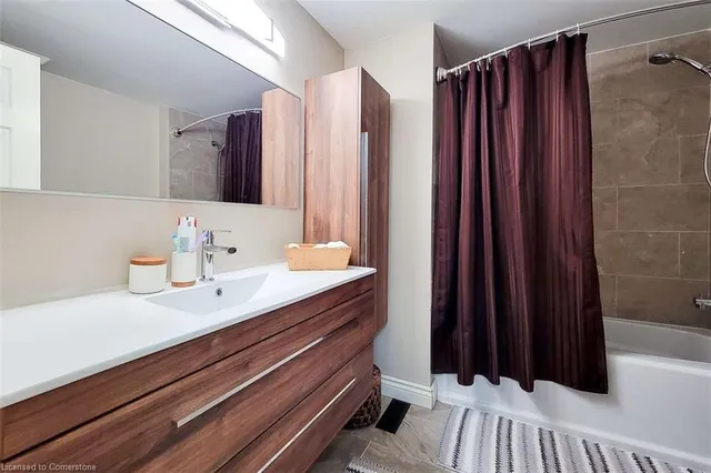 Additional image 12 of 339 Macintosh Dr