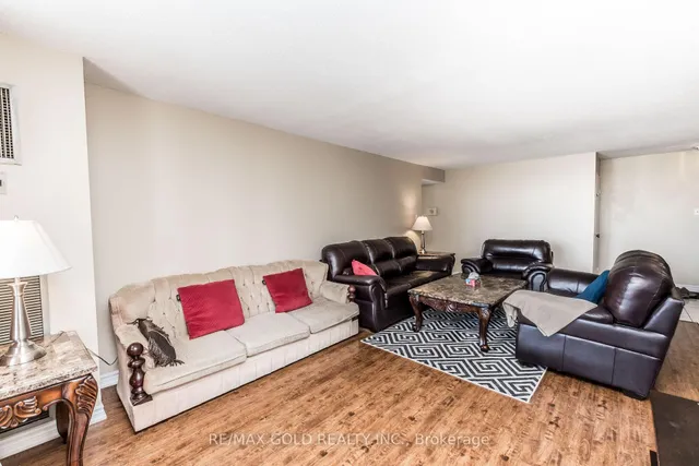 Additional image 9 of 17 Knightsbridge Rd Unit 1010