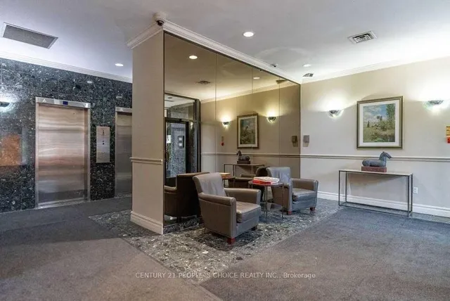 Additional image 4 of 256 Jarvis St Unit 14A