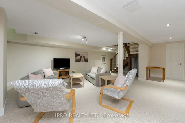 Additional image 35 of 20 Lennox Crt