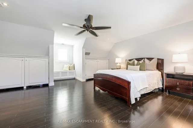 Additional image 25 of 6487 Panton St