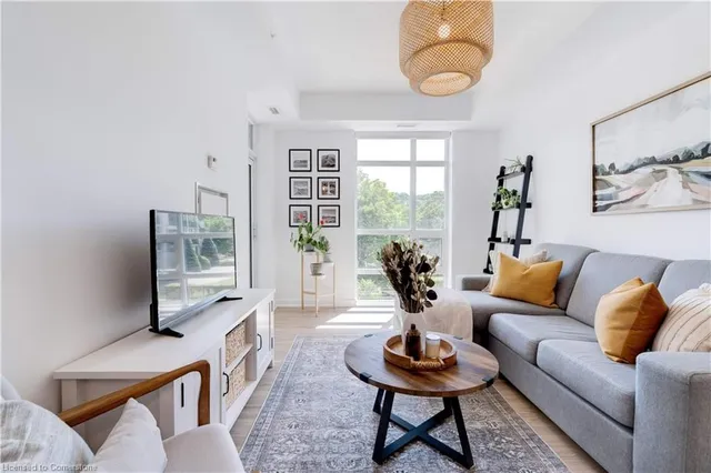 Additional image 4 of 81 Robinson St Unit 310