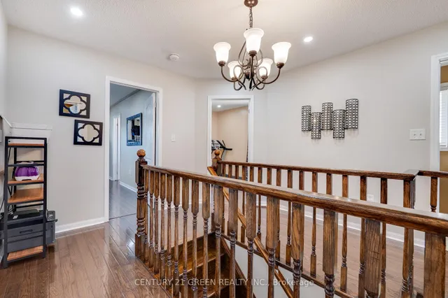 Additional image 29 of 1107 Barr Cres