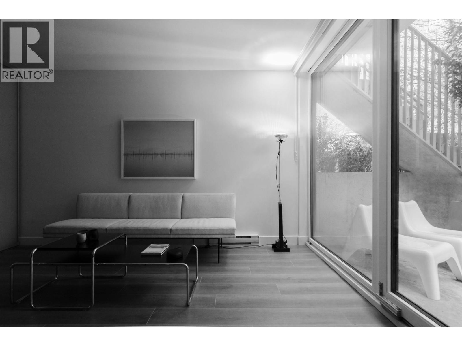 338 E 15TH AVENUE|Vancouver, British Columbia V5T0K5