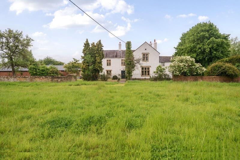 Additional image 36 of Hawkeridge Farm, Mill Lane, Hawkeridge